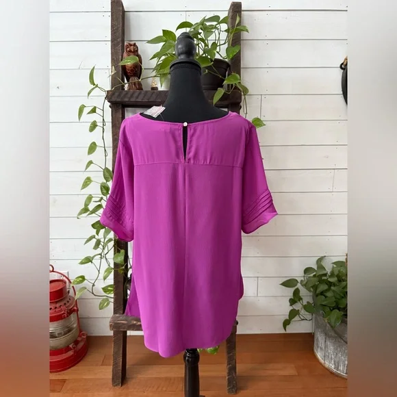 Avenue Vibrant Magenta Blouse - Picture 9 of 17